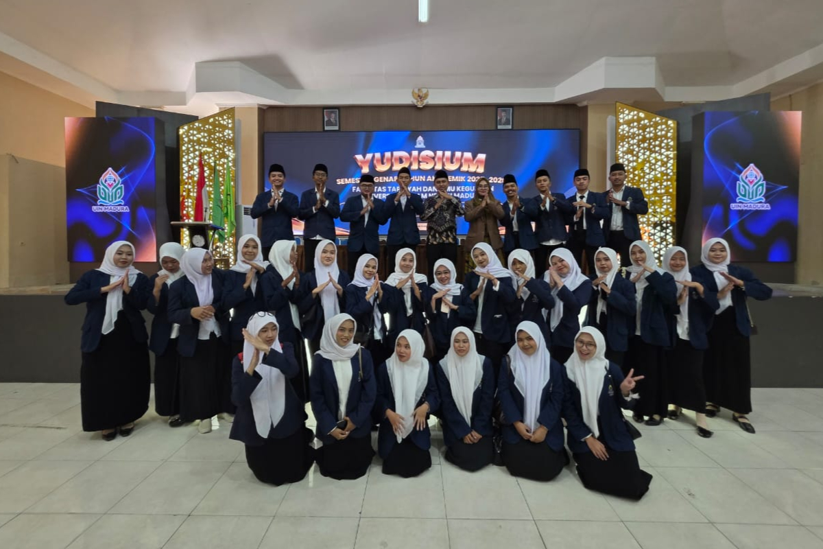 32 Lulusan Prodi Tadris Bahasa Inggris Ikuti Yudisium FTIK UIN Madura Semester Genap 2025/2026