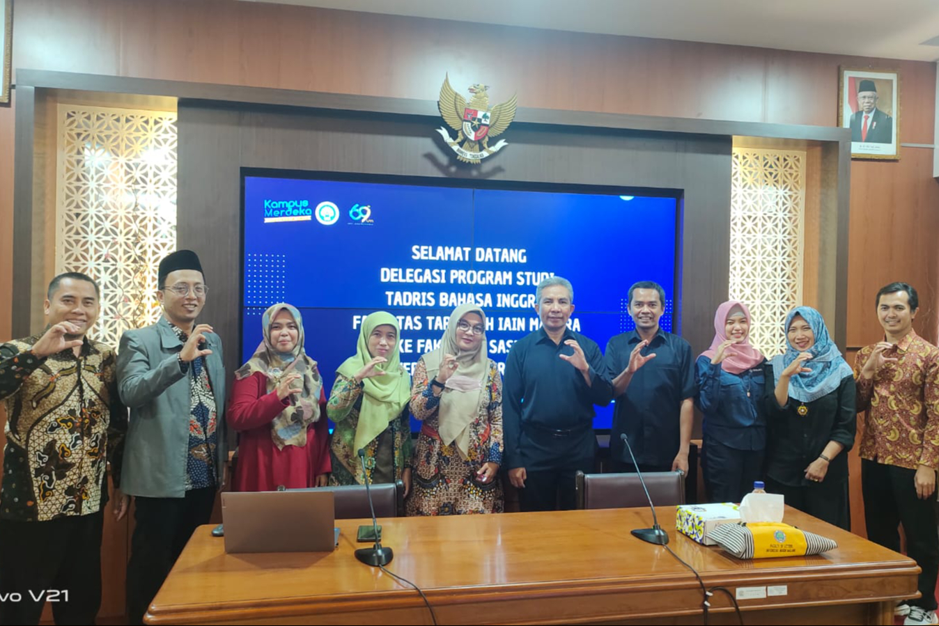 Menuju Prodi Unggul, Prodi Tadris Bahasa Inggris melakukan Benchmarking ke Fakultas Sastra UM Malang.