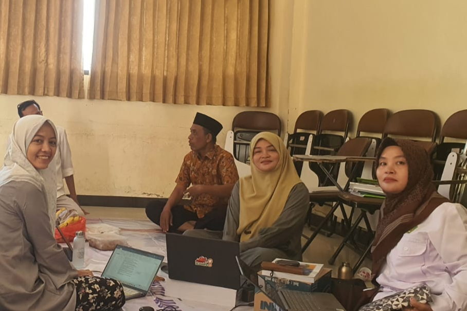 TINGKATKAN PERFORMA DOSEN, PRODI TADRIS BAHASA INGGRIS MELAKUKAN RAPAT